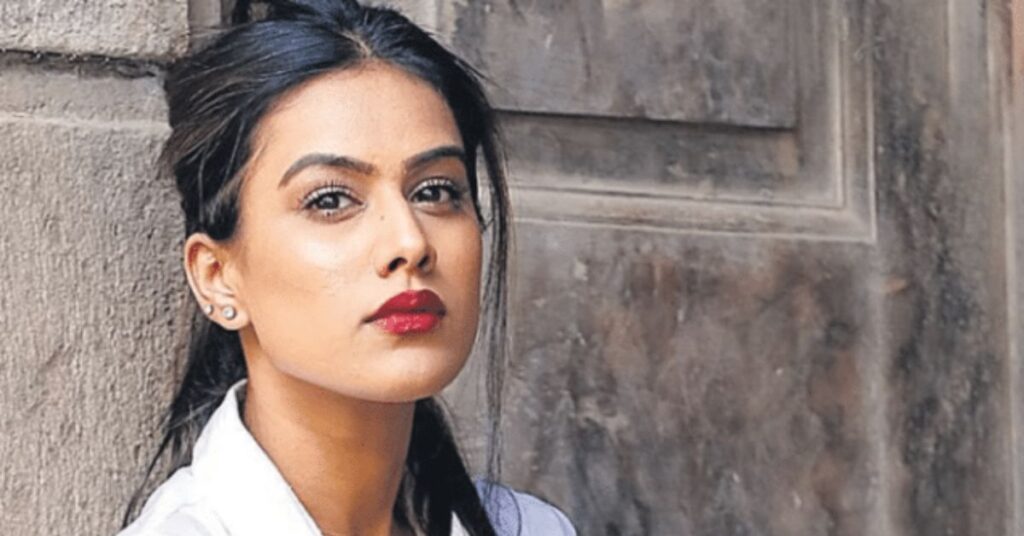 Nia Sharma acting in Jamai Raja