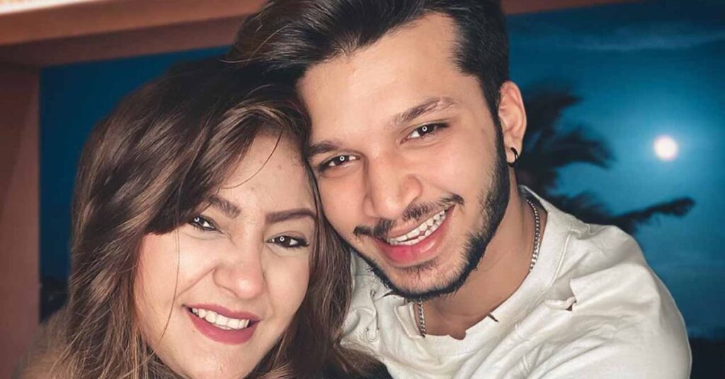 Aashika Bhatia Relationship & Boyfriend 