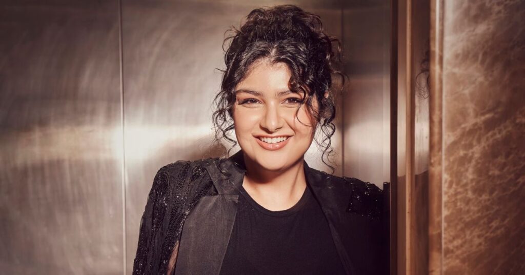 Anshula Kapoor Net Worth & Income Sources