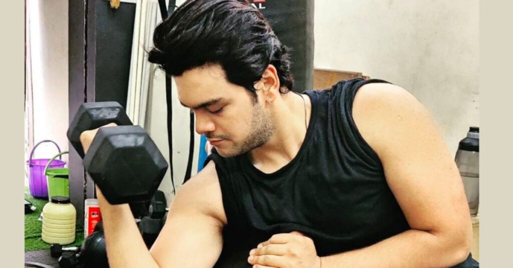 Bhavya Gandhi Physical Appearance