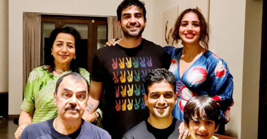 nikhil kamath Parents and Family Background